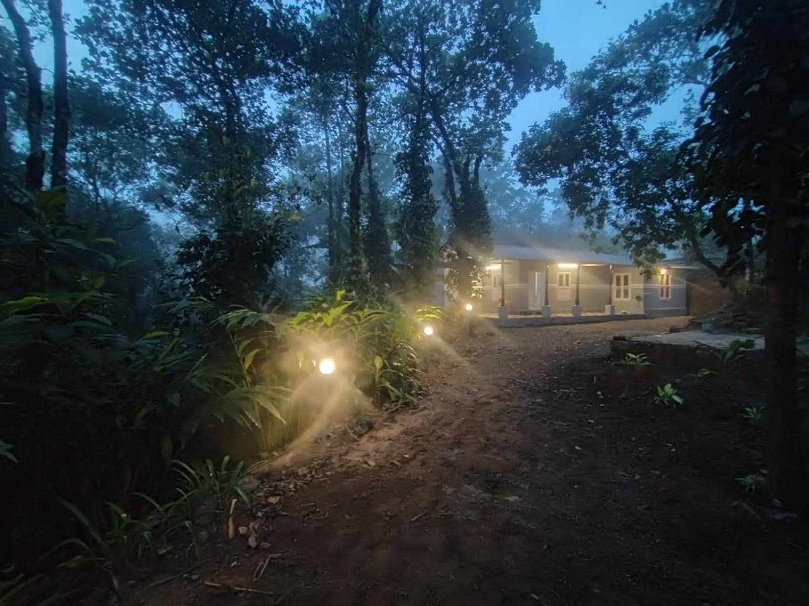 Tharayil Farm Stay Вагамон Екстериор снимка