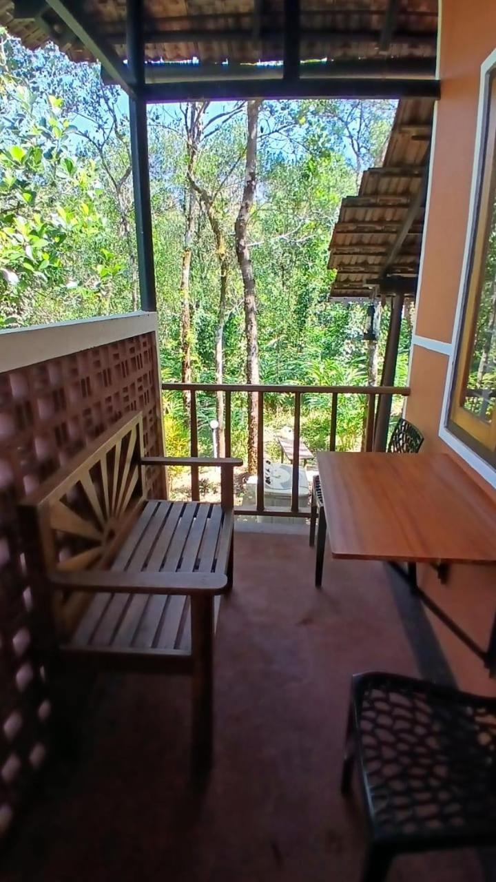 Tharayil Farm Stay Вагамон Екстериор снимка