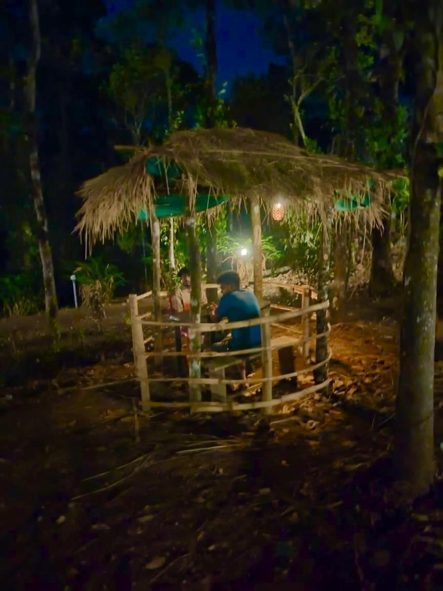 Tharayil Farm Stay Вагамон Екстериор снимка