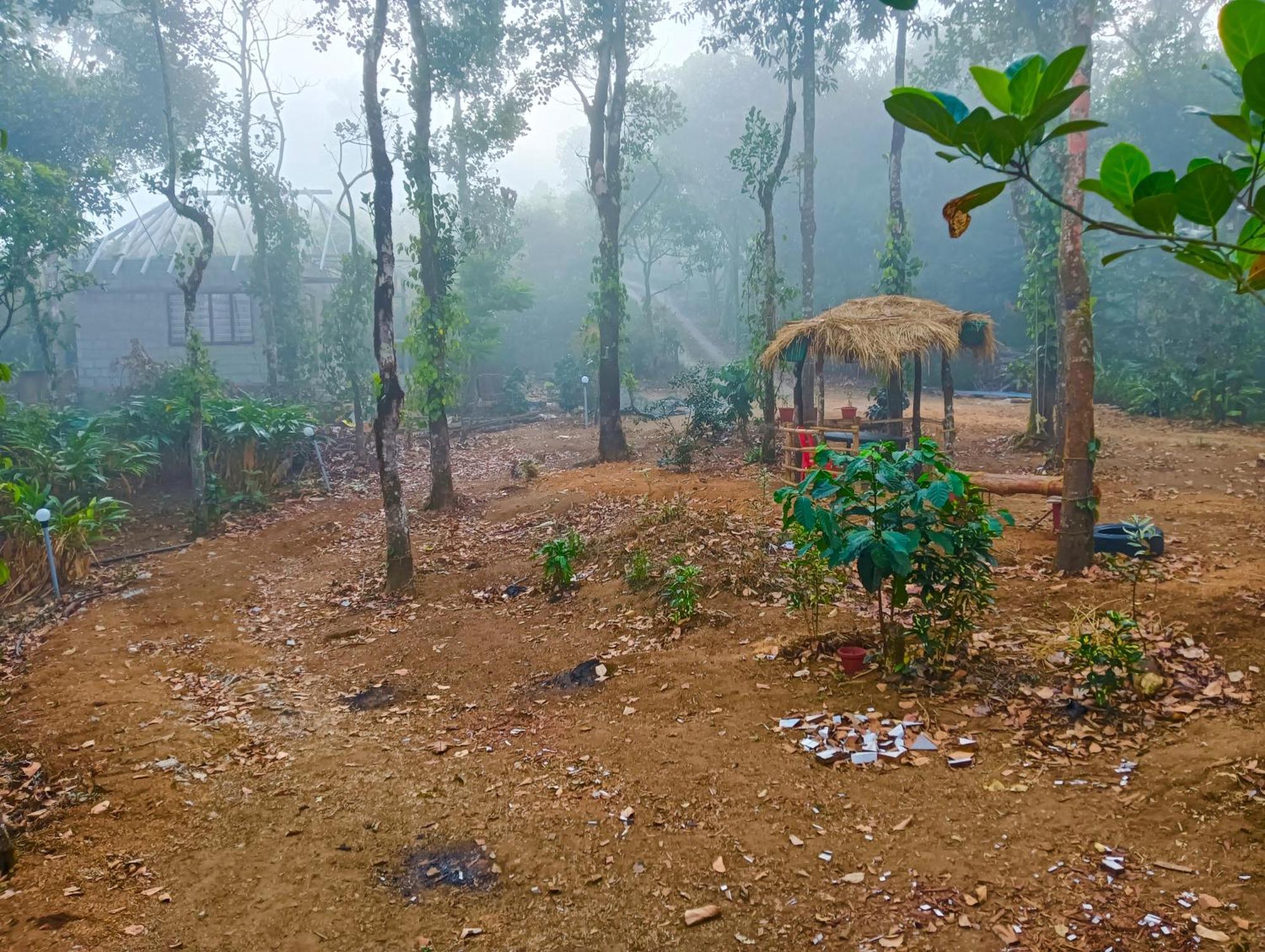 Tharayil Farm Stay Вагамон Екстериор снимка